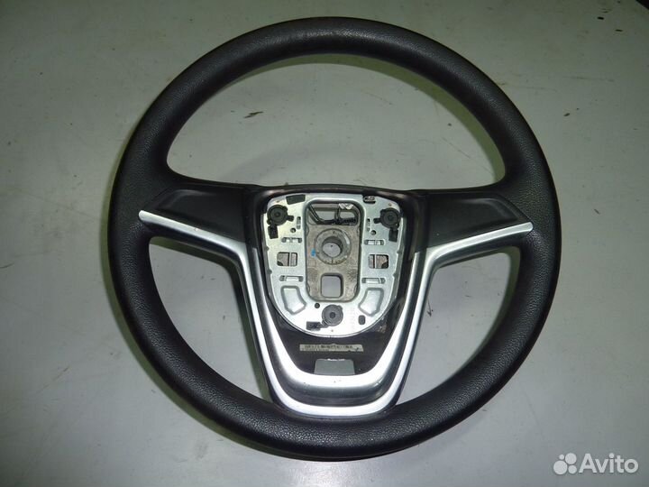 Opel Astra J руль колесо
