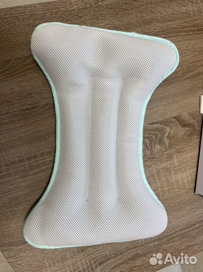 Анатомическая, ортоп. подушка новая (см описание)