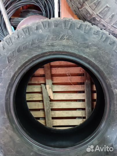 Goodyear Wrangler DuraTrac 255/75 R17 115S