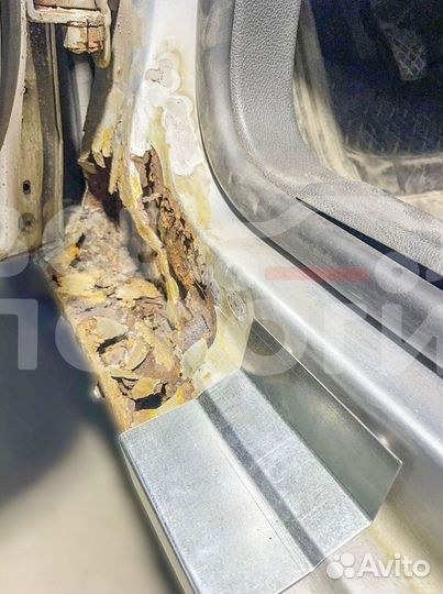 Volkswagen Jetta V пороги