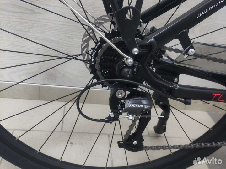 Велосипед дорожный 28 алюминиевый новый