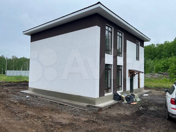 Коттедж 140 м² на участке 6 сот.