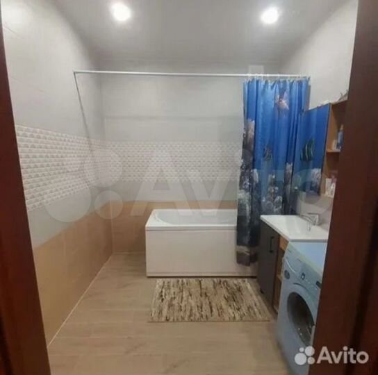 2-к. квартира, 74 м², 2/9 эт.