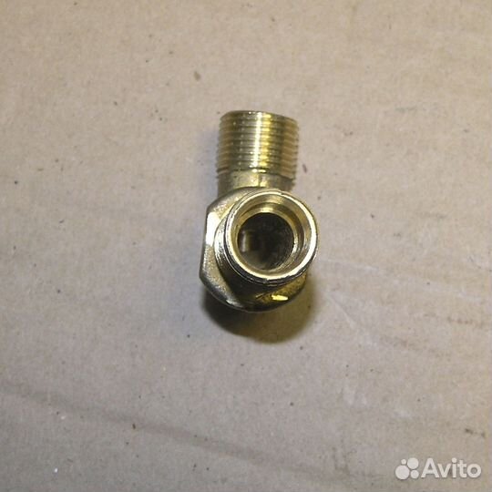 Угольник М18*1,5*М18*1,5 трубка д.12*12 системы по