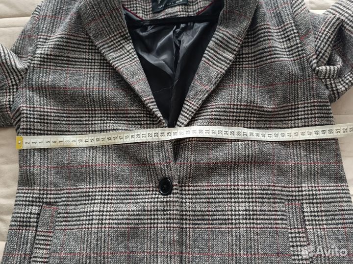 Пальто женское stradivarius L