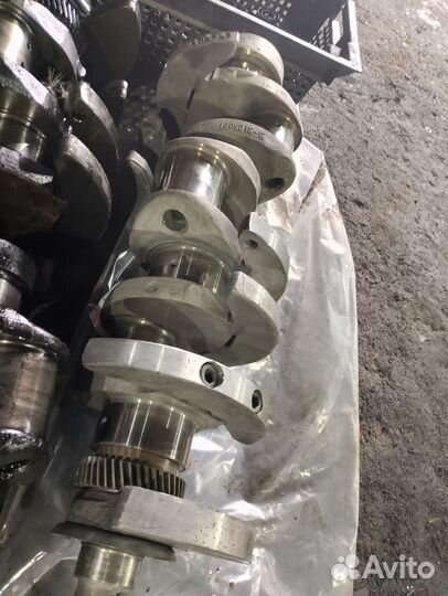 Коленчатый вал 236м2 (снятый)