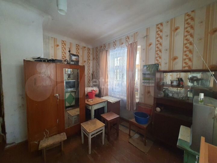 Комната 20 м² в 1-к., 1/2 эт.