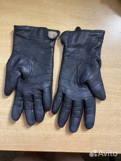Перчатки