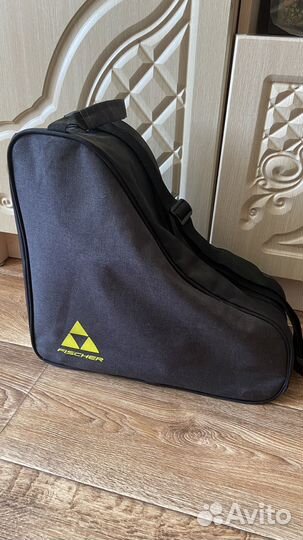 Хоккейные коньки bauer