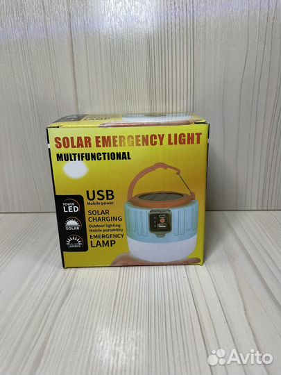 Кемпинговый фонарь с солнечной батареей