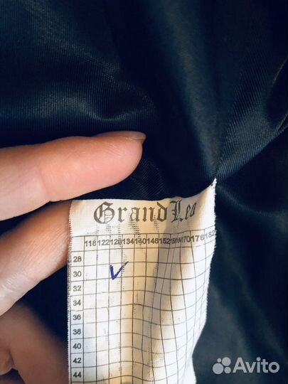 Школьный костюм леогранд 128 р. и ботинки 32 р