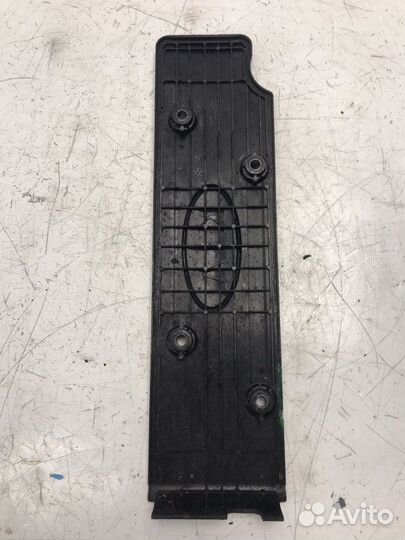 Накладка декоративная Kia Ceed Ed G4FA 2006—2010