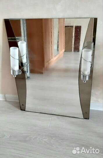 Зеркало для ванной и светильники