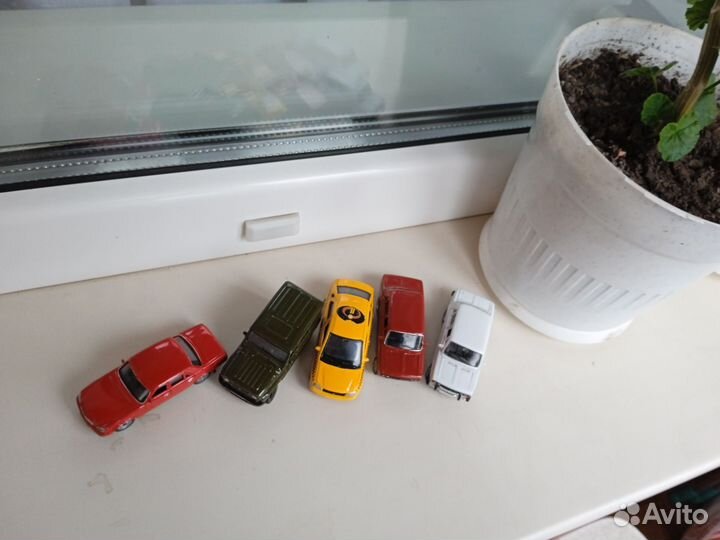 Машинки 1/64 от Автотайм, welly, maisto и др