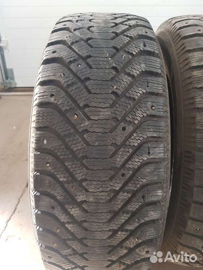 Goodyear UltraGrip 500 265/65 R17 112T
