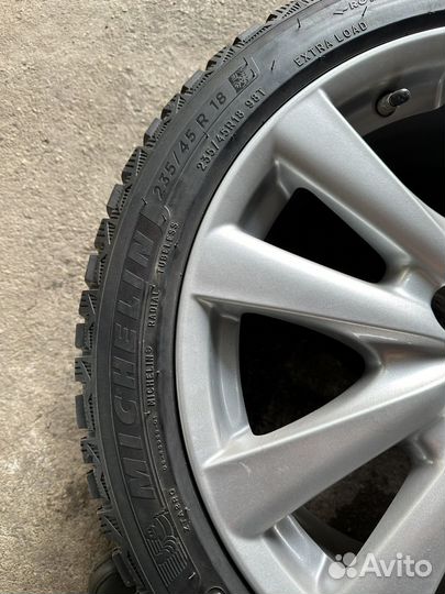 Michelin X-Ice North 4 235/45 R18