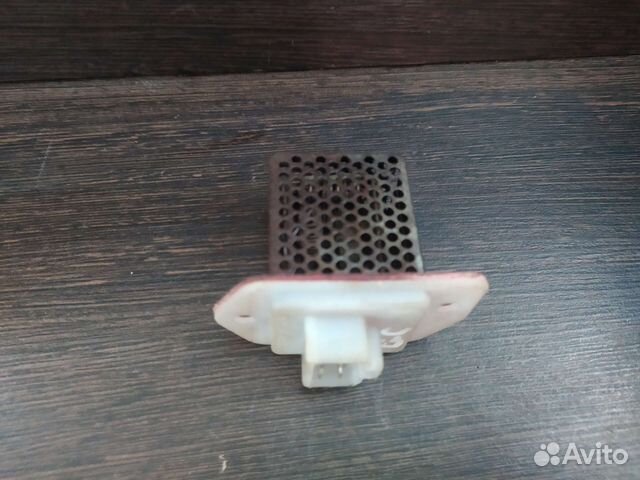 Резистор отопителя Субару Импреза GC3