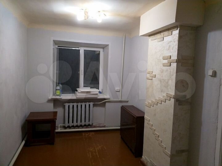 2-к. квартира, 40 м², 1/2 эт.