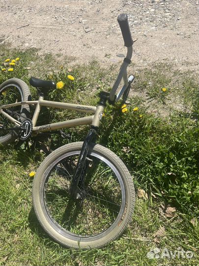 Трюковой велосипед bmx Tech Team