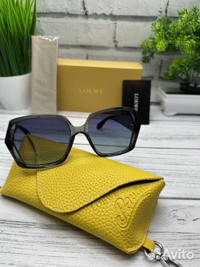 Солнцезащитные очки loewe