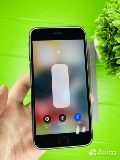 iPhone 8 64gb space gray(новое состояние)