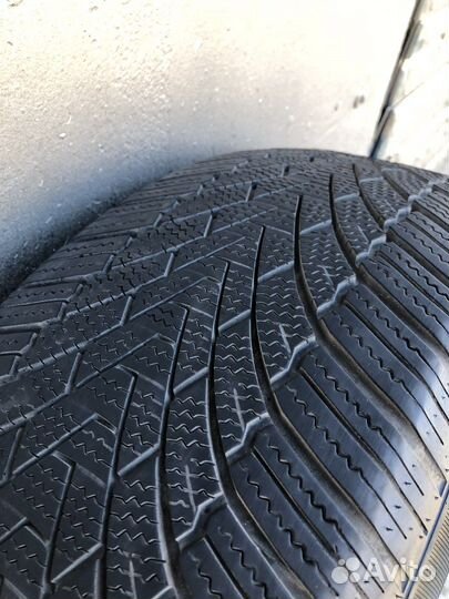 iLink SnowGripper I 215/55 R18