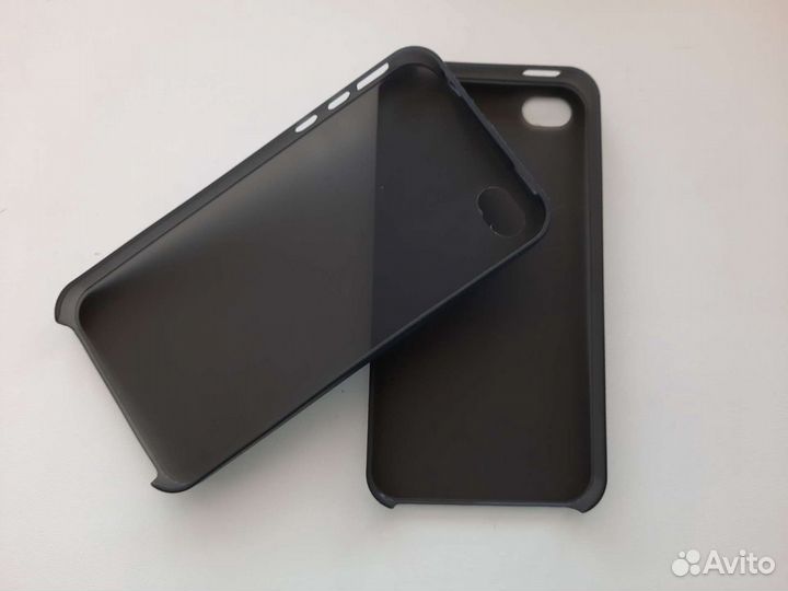 Чехлы на iPhone 4/4s