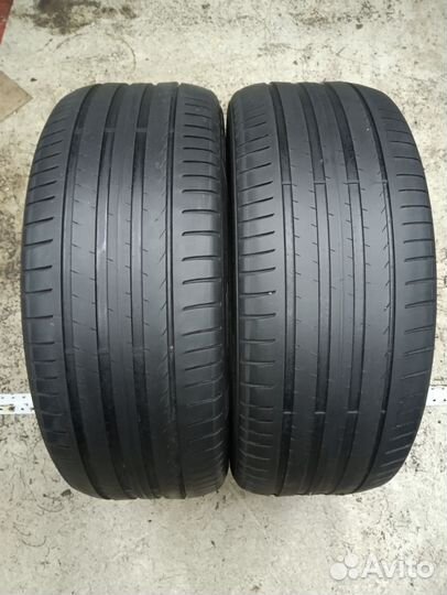 Pirelli Scorpion 255/45 R19 100V