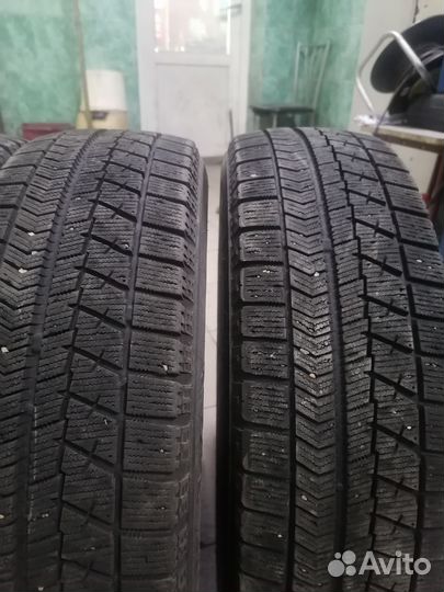 Bridgestone Blizzak VRX 175/65 R15