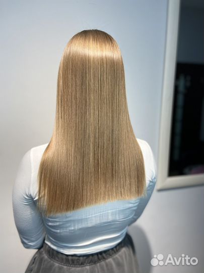 Кератиновое выпрямление волос