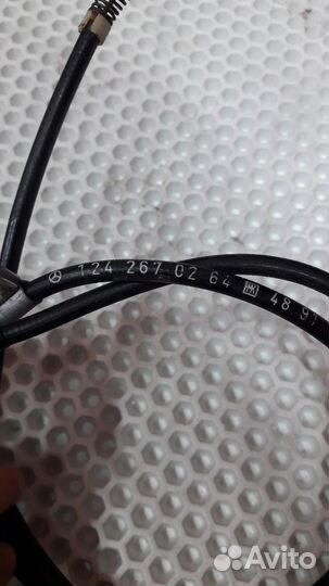 Трос Mercedes w124 w201 A1242670264