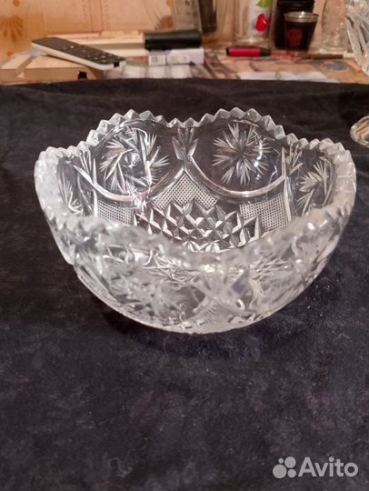 Хрустальная ваза