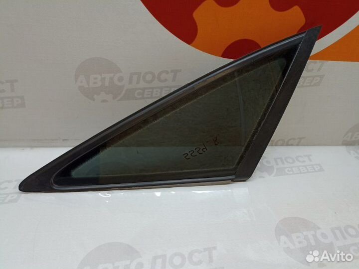 Форточка кузова правая Audi A6 C6 BDW 2006