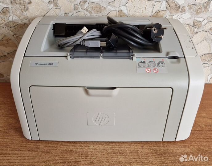 Лазерный принтер HP LaserJet 1020