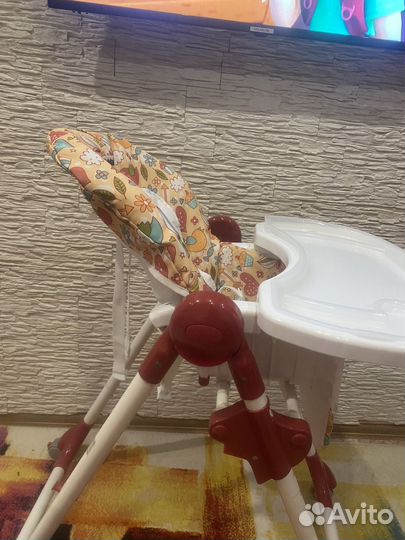 Стульчик для кормления babyton