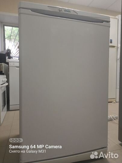 Холодильник. Морозильная камера Stinol 1м. Доставк