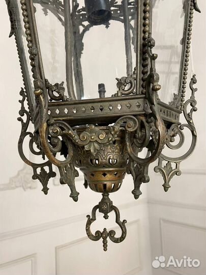 Антикварный бронзовый фонарь