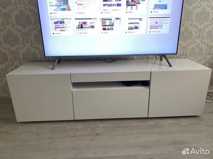 Тумба под телевизор 