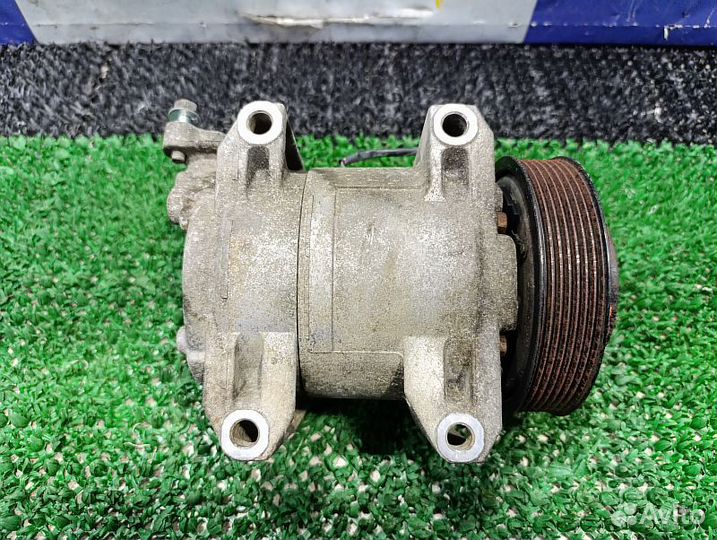 Компрессор кондиционера Nissan Pathfinder