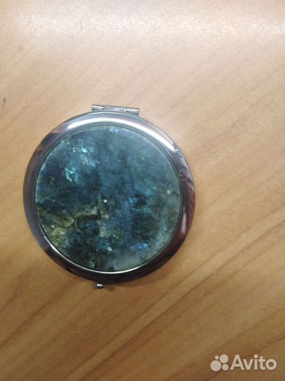 Зеркало карманное