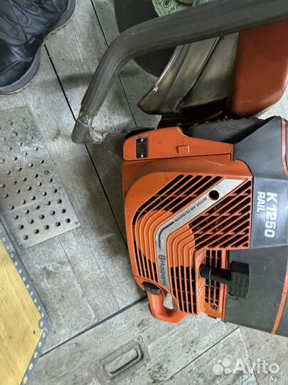 Бензорез рельсорез Husqvarna