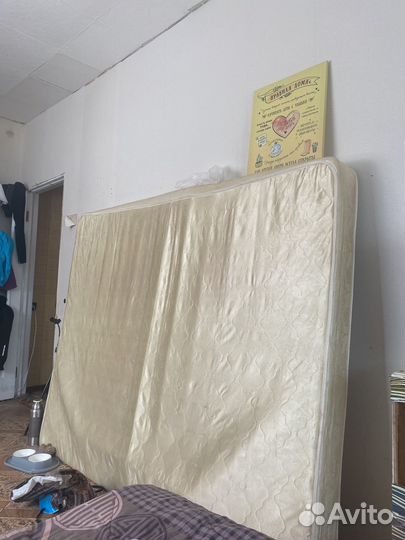 Матрас 160х200 бу