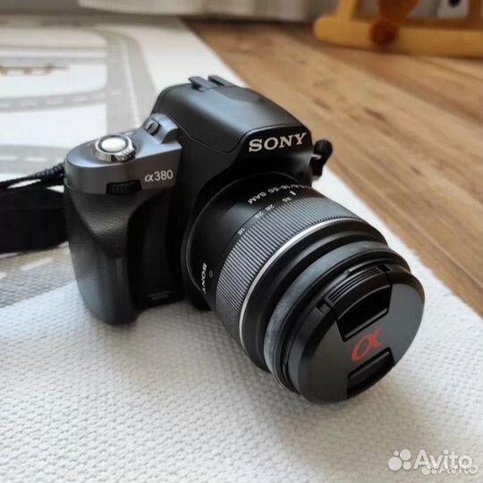 Зеркальный фотоаппарат sony