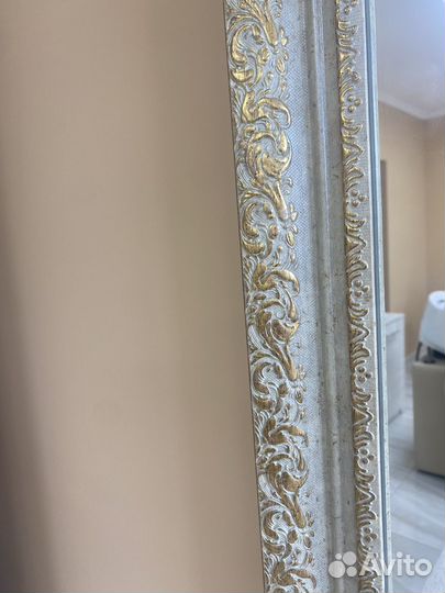 Зеркало подвесной