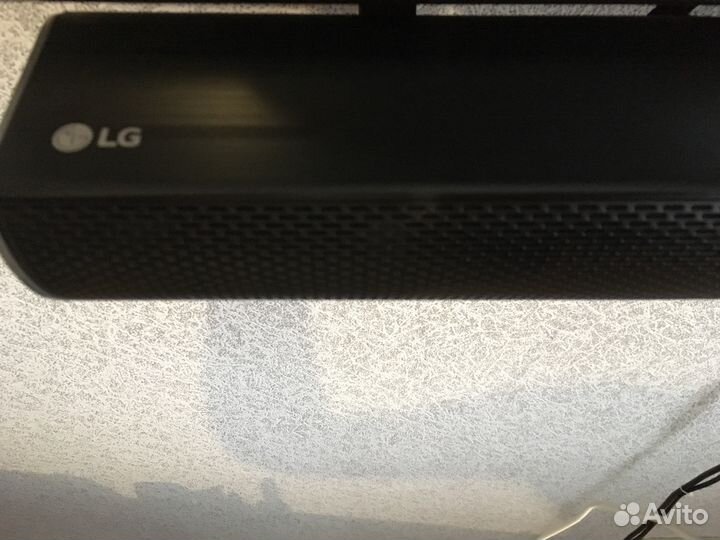 Саундбар LG