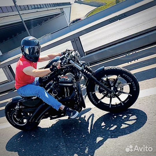 Продается в идеальном состоянии мотоцикл Harley