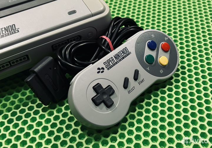 Super Nintendo PAL (UP15860322)