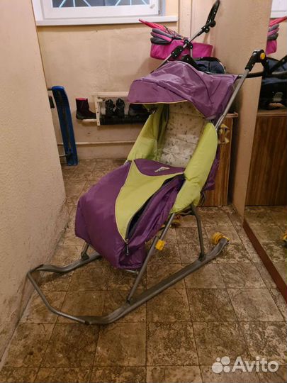 Зимние санки с колесами