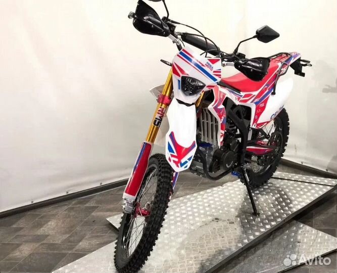 Мотоцикл Regulmoto CR-Z 300