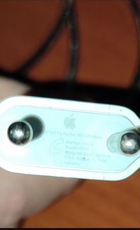 Зарядное устройство для iPhone
